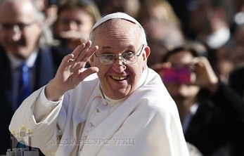 Pope Francis waving